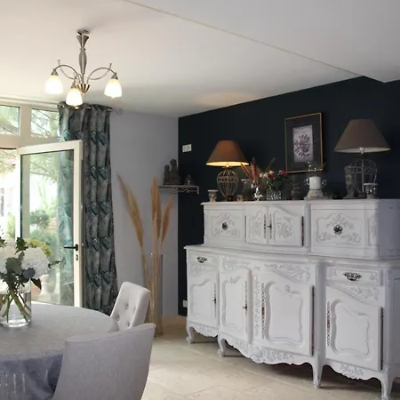 Le Clos De La Challangette 4*