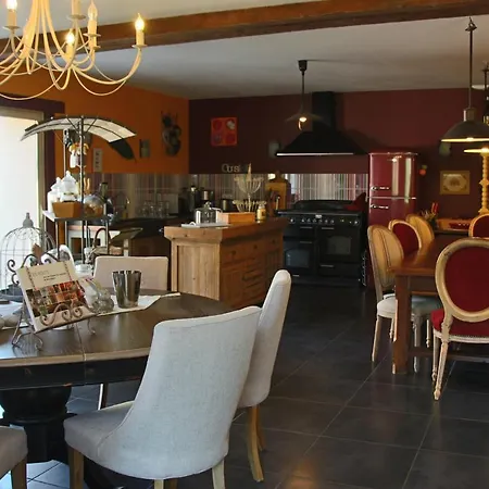 Bed & Breakfast Le Clos De La Challangette 4*