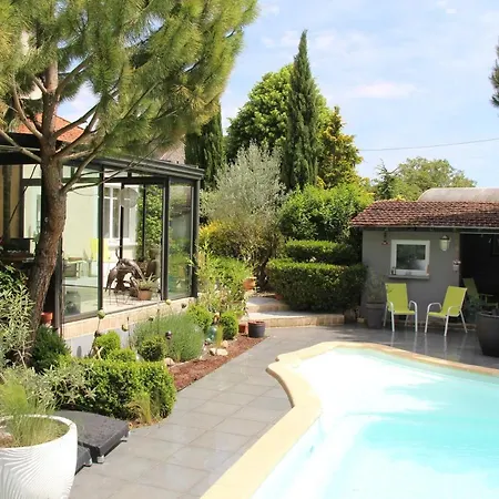 Le Clos De La Challangette 4* Beaune (Cote d'Or)