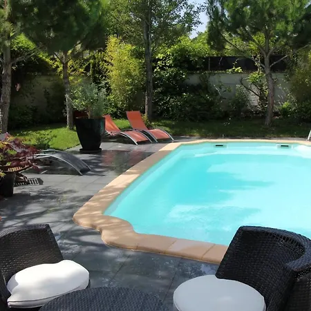 Le Clos De La Challangette 4*