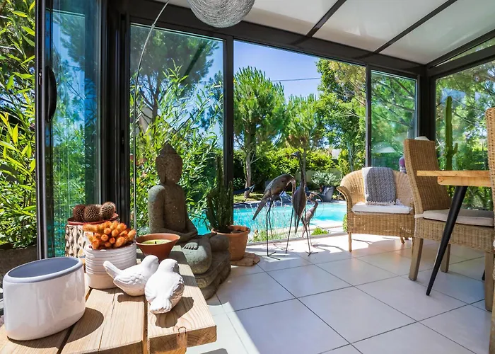 ル クロ ドゥ ラ シャランジェット ボーヌ